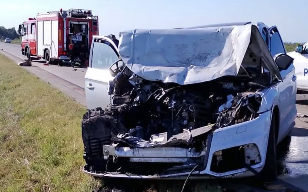 Un conductor murió tras chocar con un micro de larga distancia…